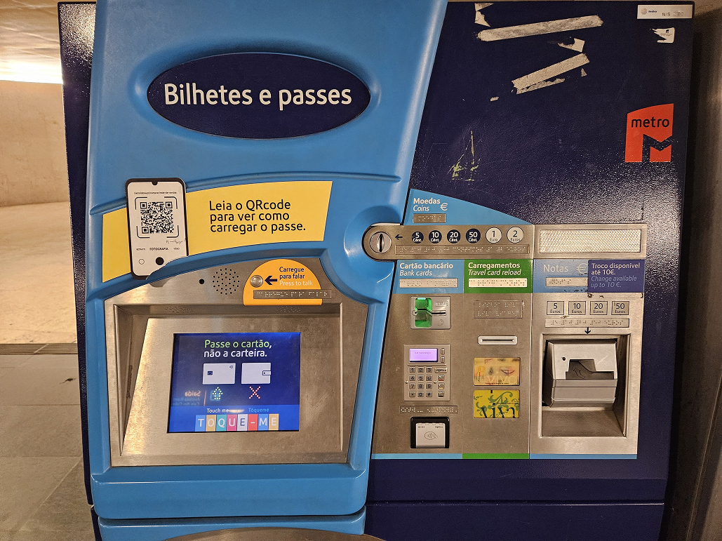 Current machine from Lisbon Metro